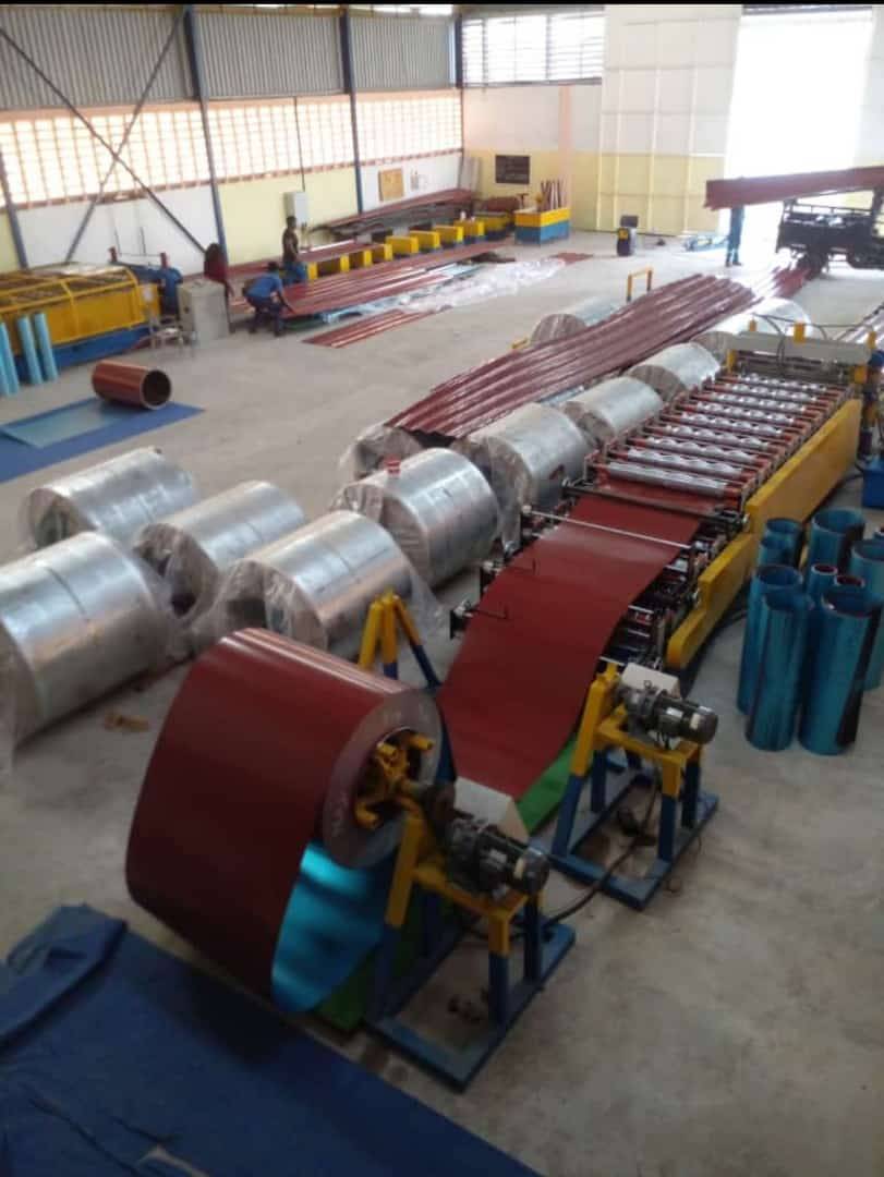 COMMERCE DES TOLES ET DES ACCESSOIRES