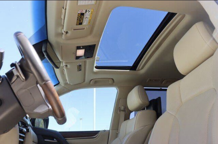 2018 Lexus Lx750 AWD GCC SUV