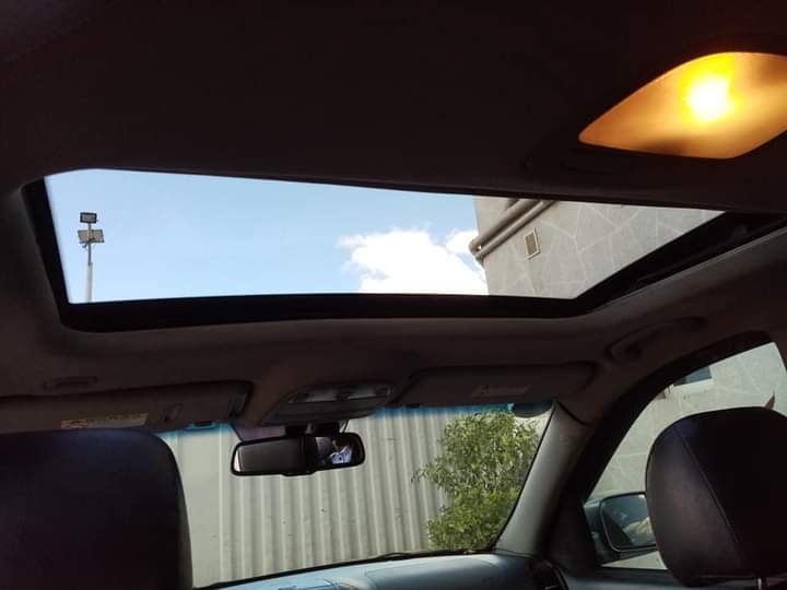 Voiture 4*4 Hyundai Santafe 2 à vendre Voiture 4*4 Hyundai Santafe 2 à vendre