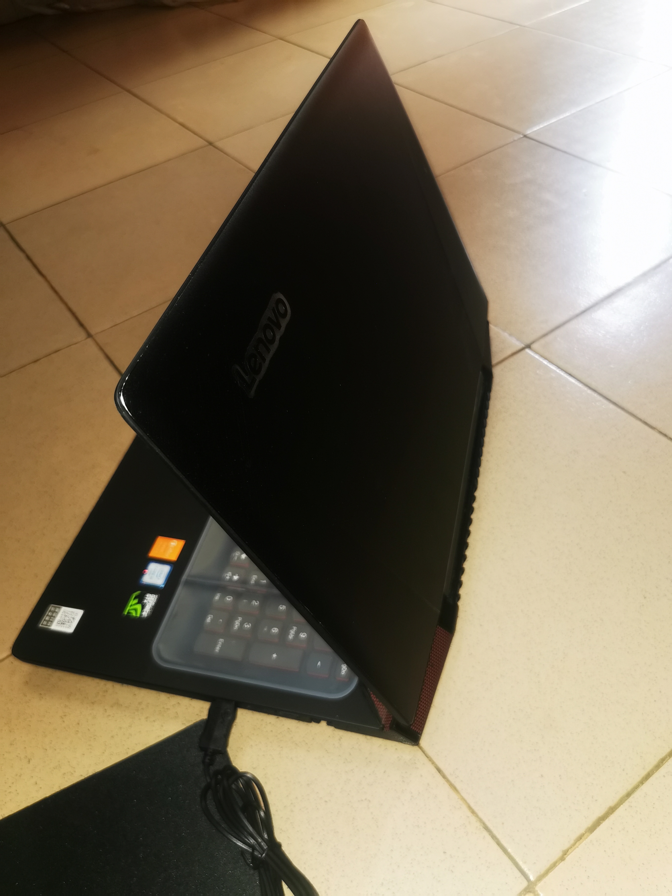 LENOVO Y700 GAMER 6e GENERATION