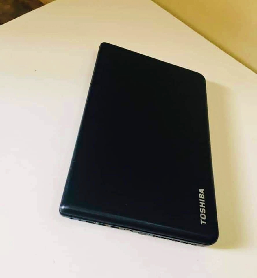 TOSHIBA C50-A Core i5