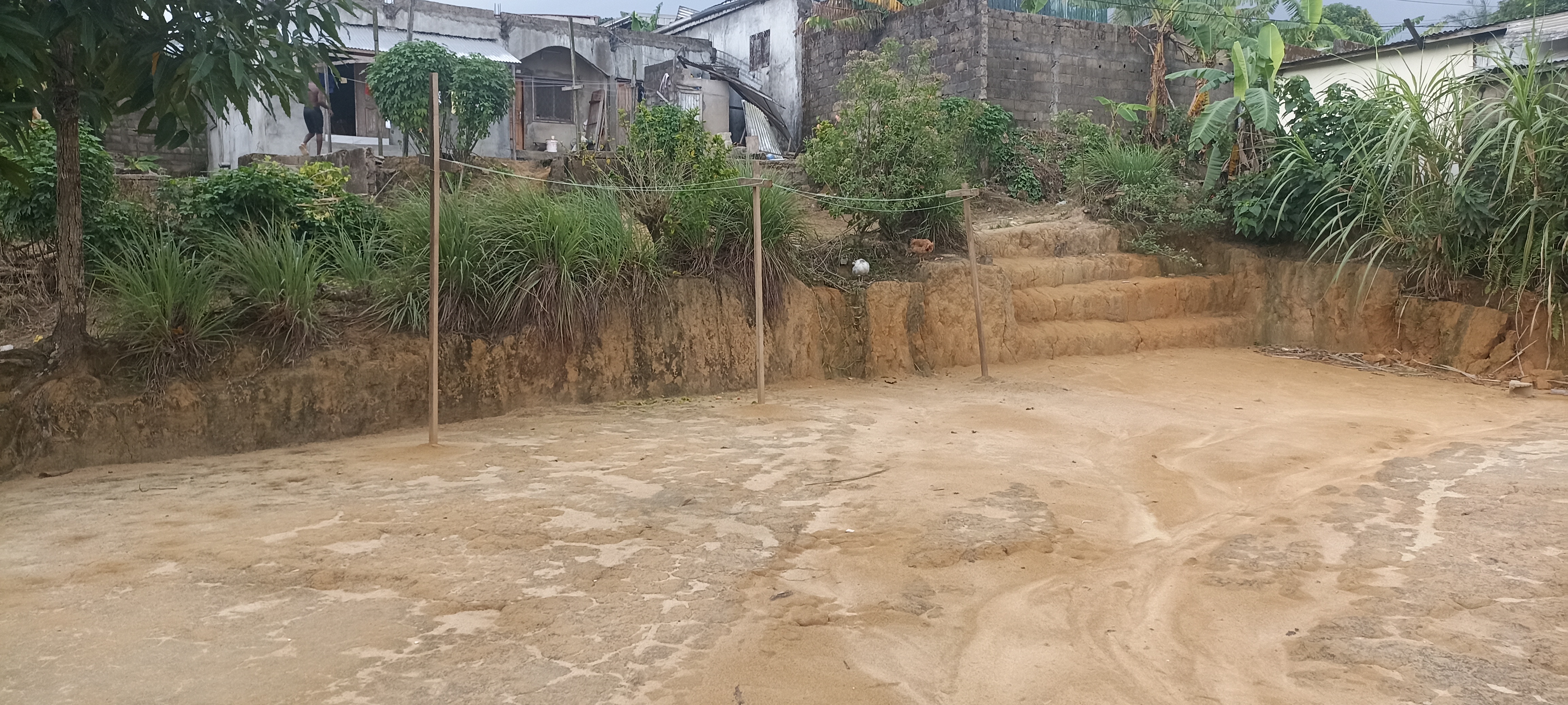 Terrain titré à vendre à beedi entrée Charly