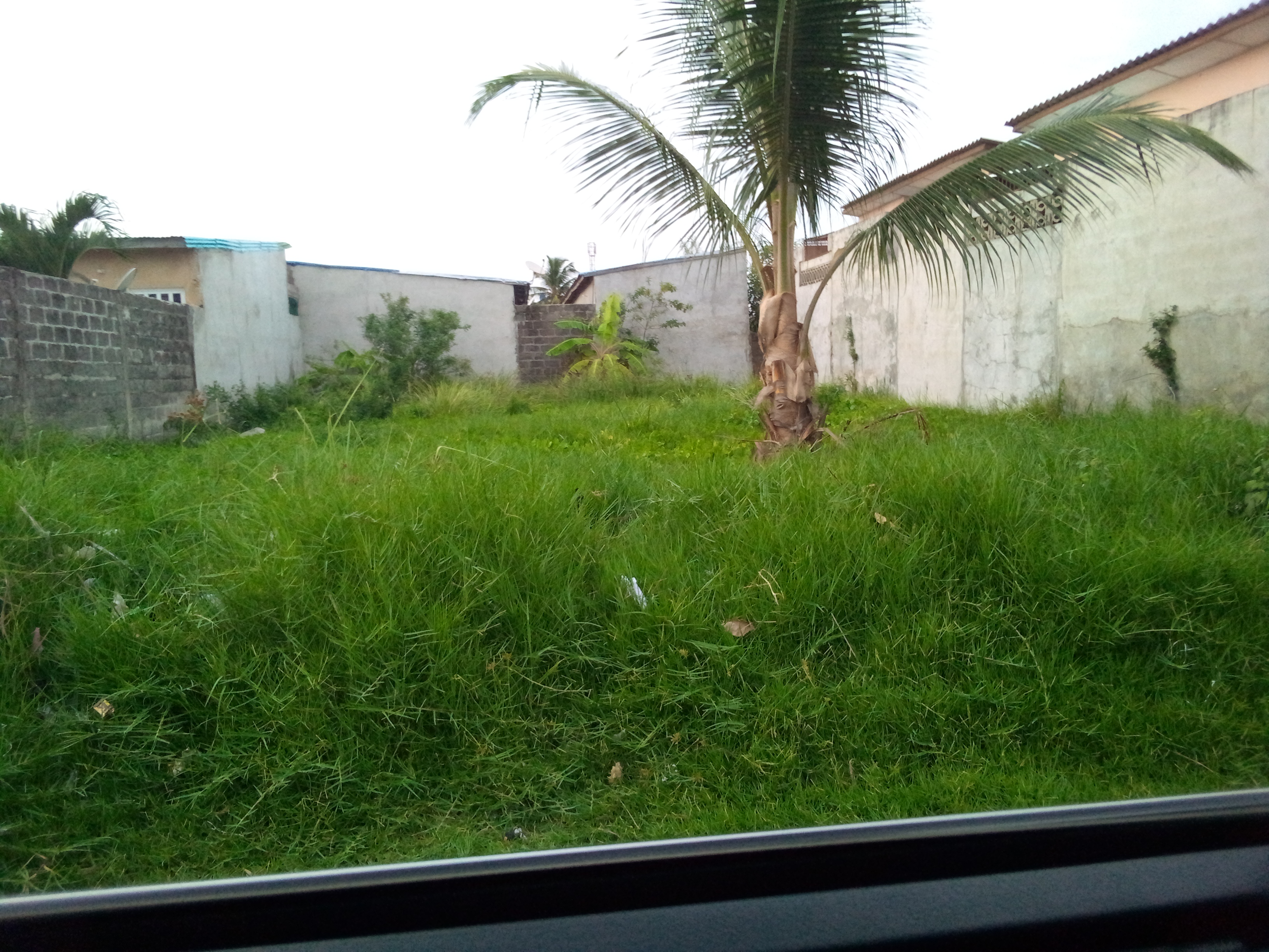 Parcelle à Akogbato