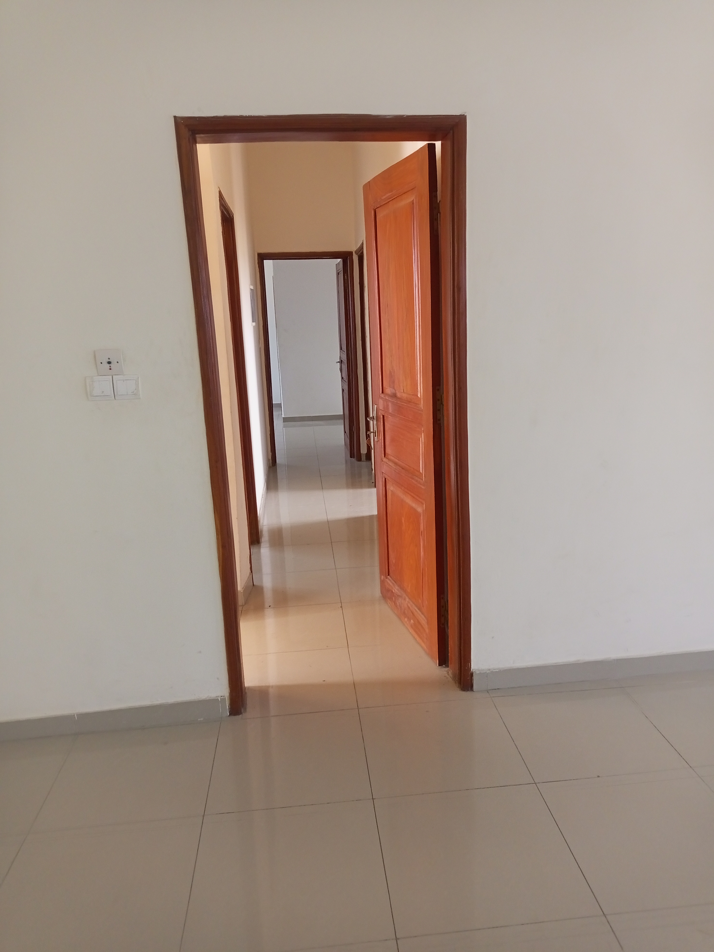 APPARTEMENT À LOUER À FIDJROSSÊ