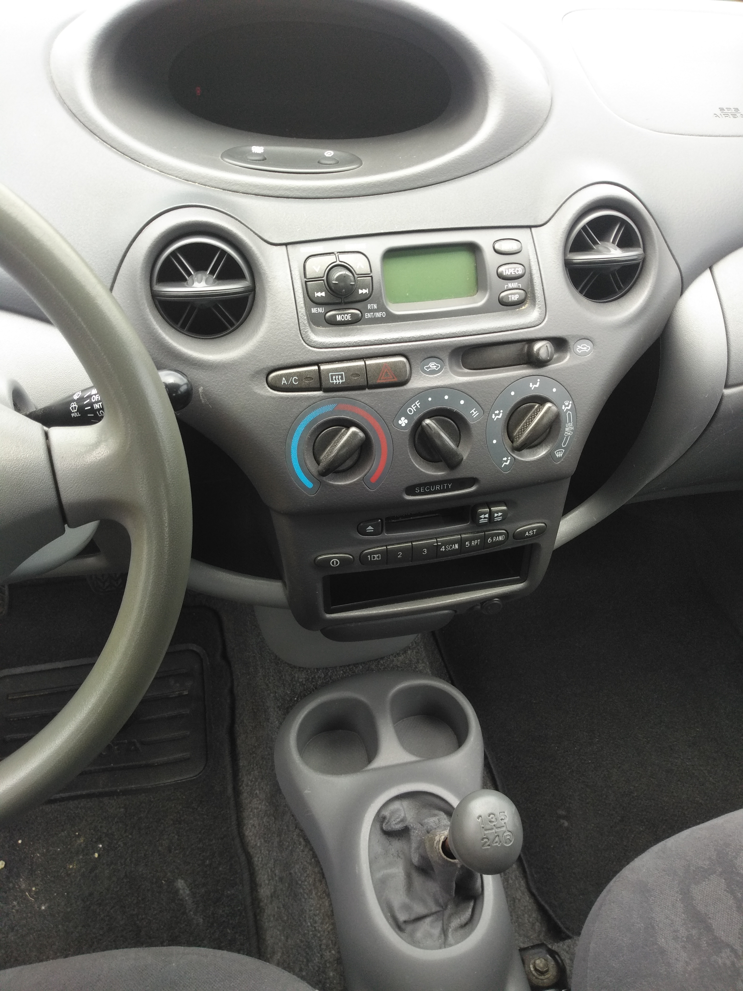 Toyota Yaris 2005