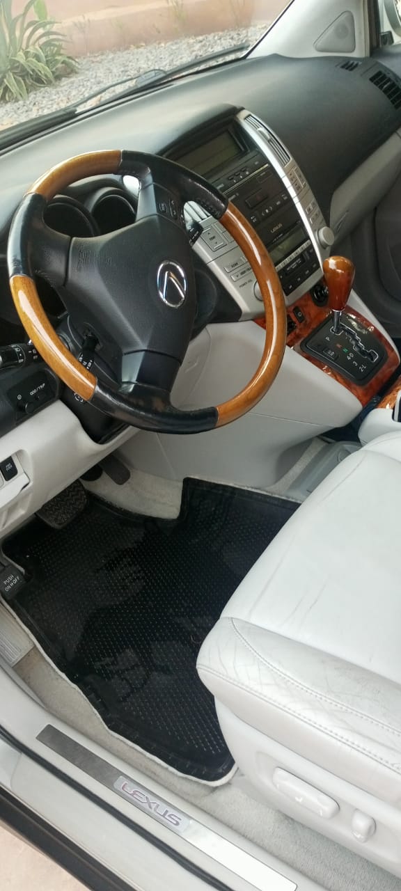 Lexus RX 330