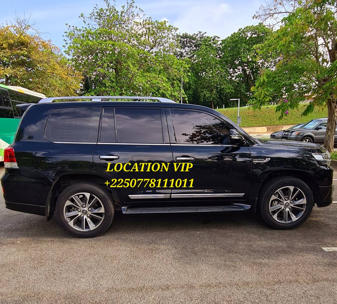 Location voiture Abidjan- Toyota Land cruiser