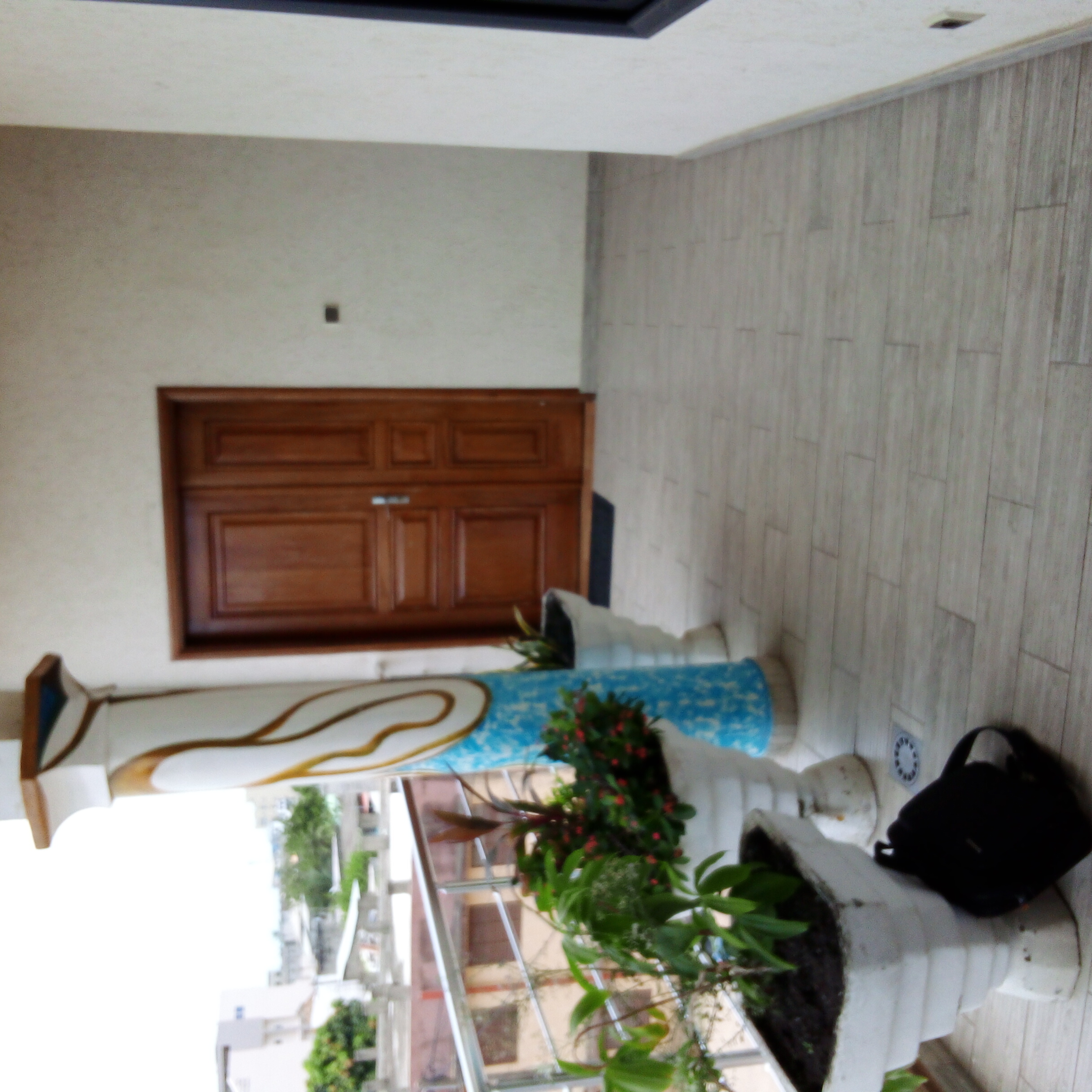 Appartement meublé 3 pièces, Fidjrossè - Houénoussou