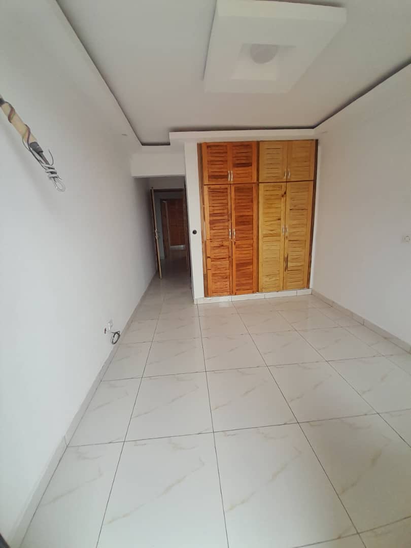 3 PIECES NEUF ET STANDING A LOUER COCODY ANGRE CGK