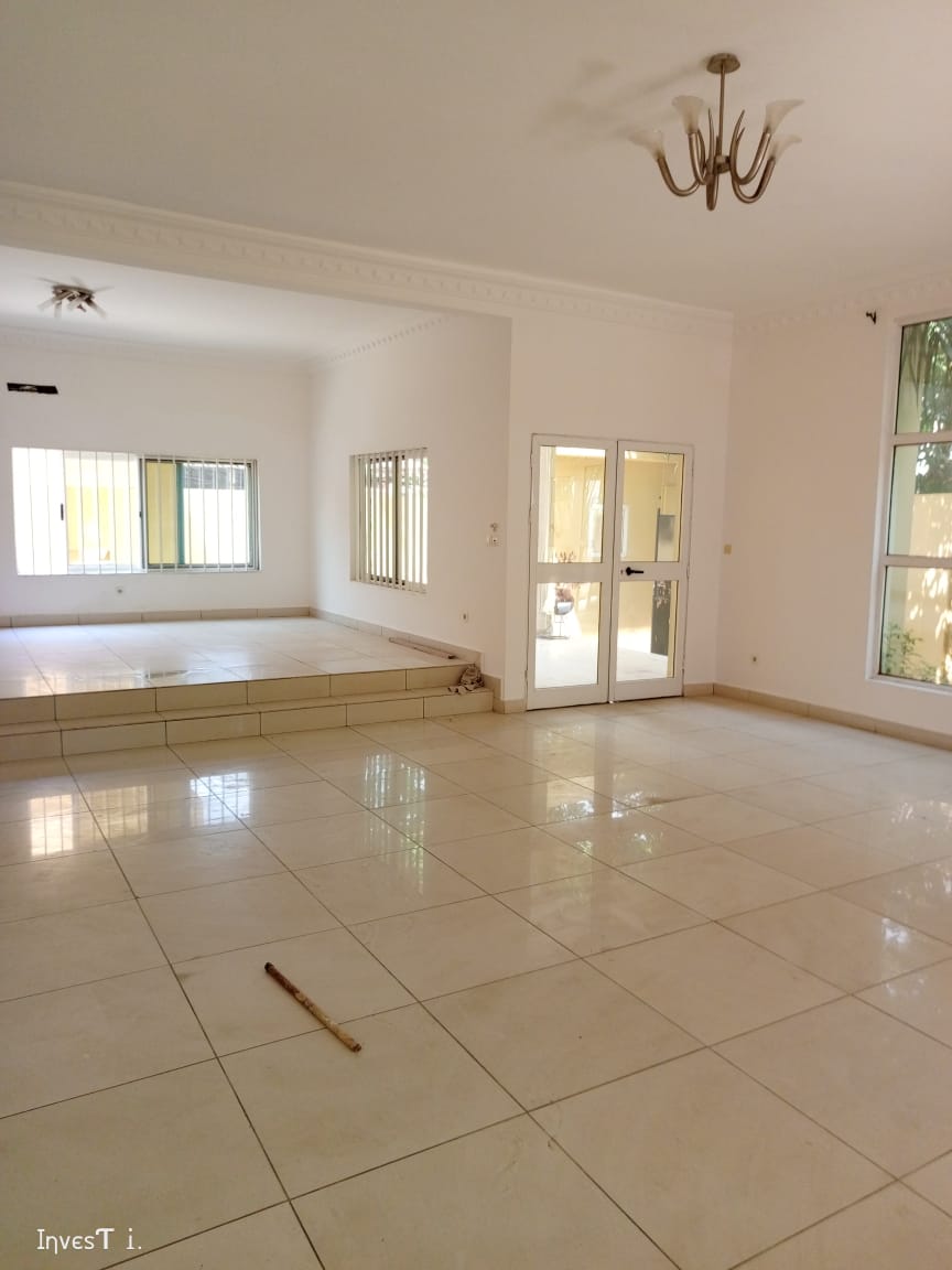*VILLA A LOUER QUARTIER JACK* en location une villa duplex de 4 chambres salon