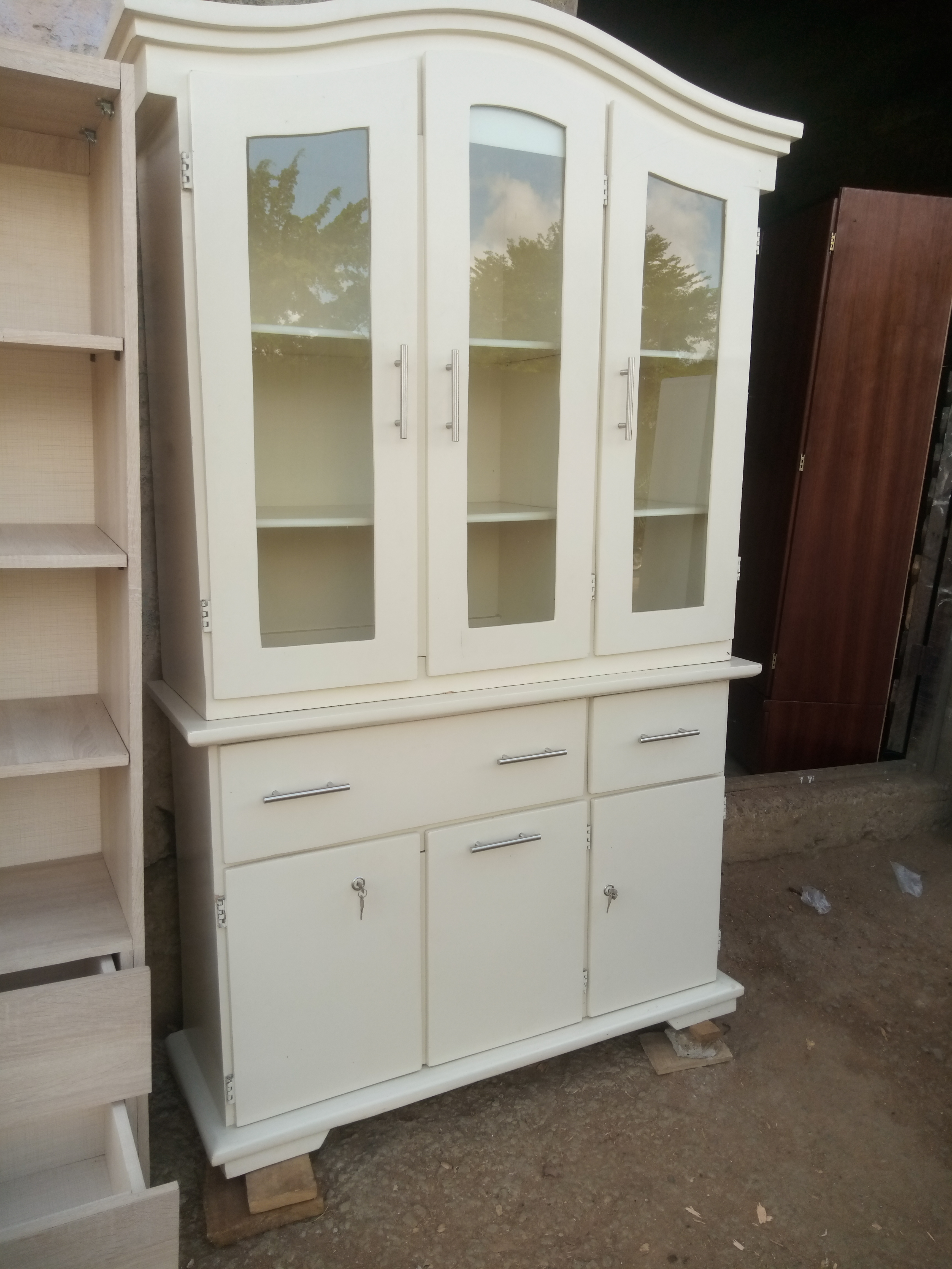 ameublement hsk disponible tout les jours