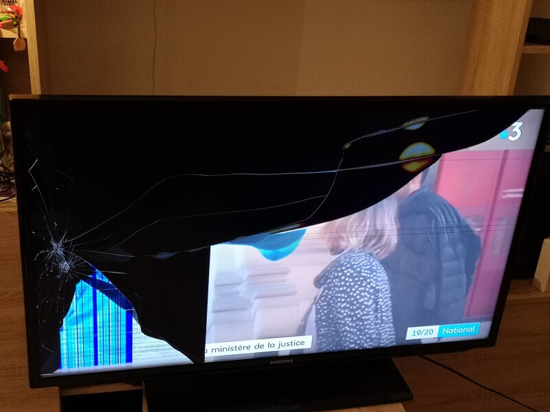 Nous reparons les Télévisions LED , SMART, PLASMA ..ETC..