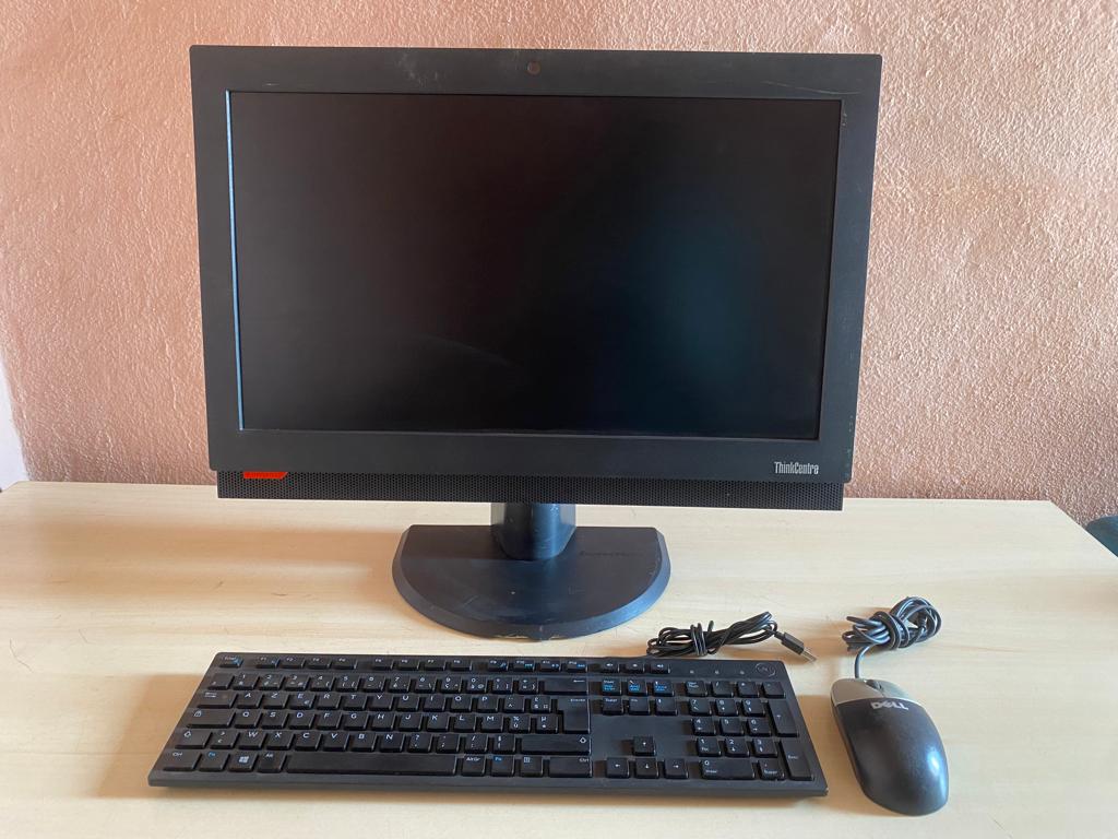 All in one Lenovo ThinkCentre M80 22pouces ✓PROCESSEUR INTEL i5