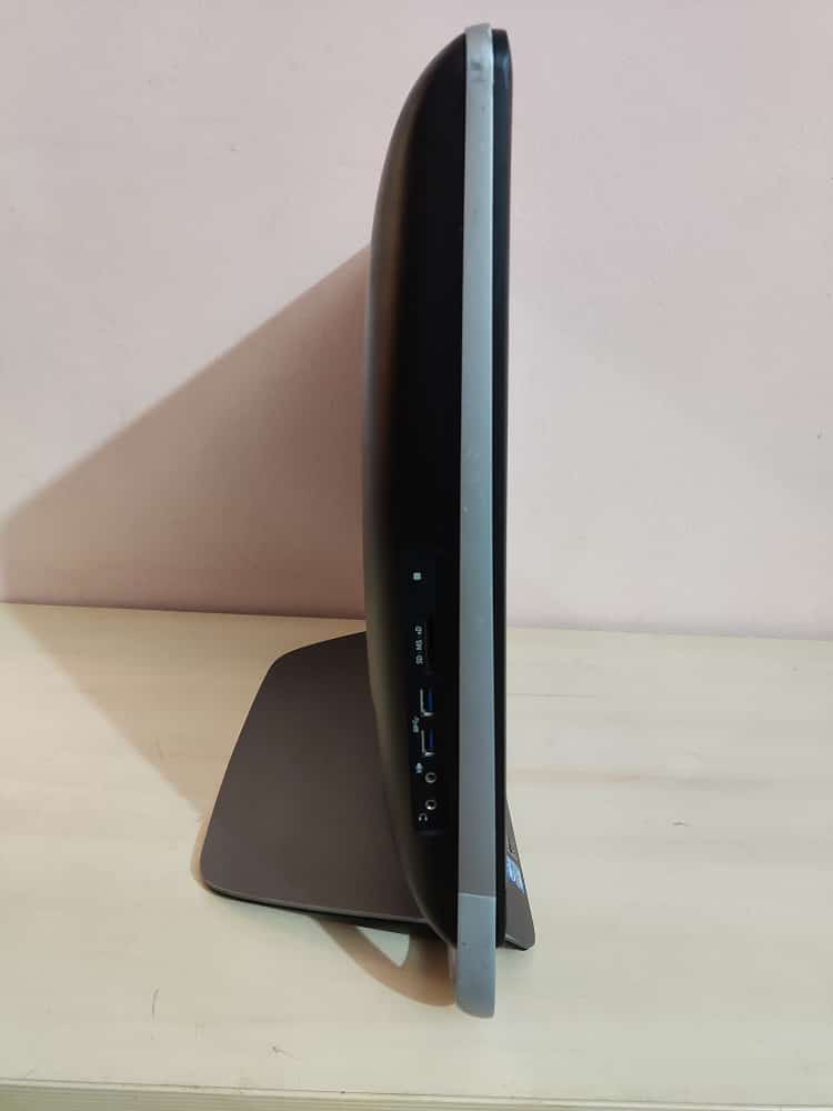 DESKTOPS HP ALL IN ONE (tout en un ) 23" ecran tactile