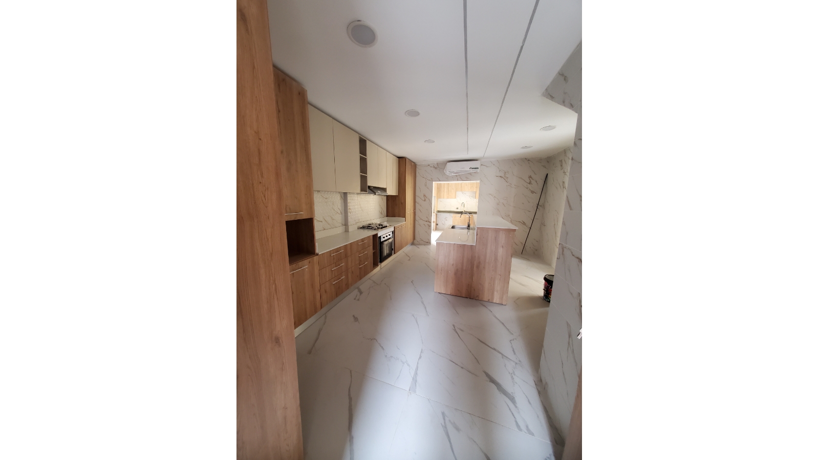 Duplex à louer sur l'ancienne route de bassam