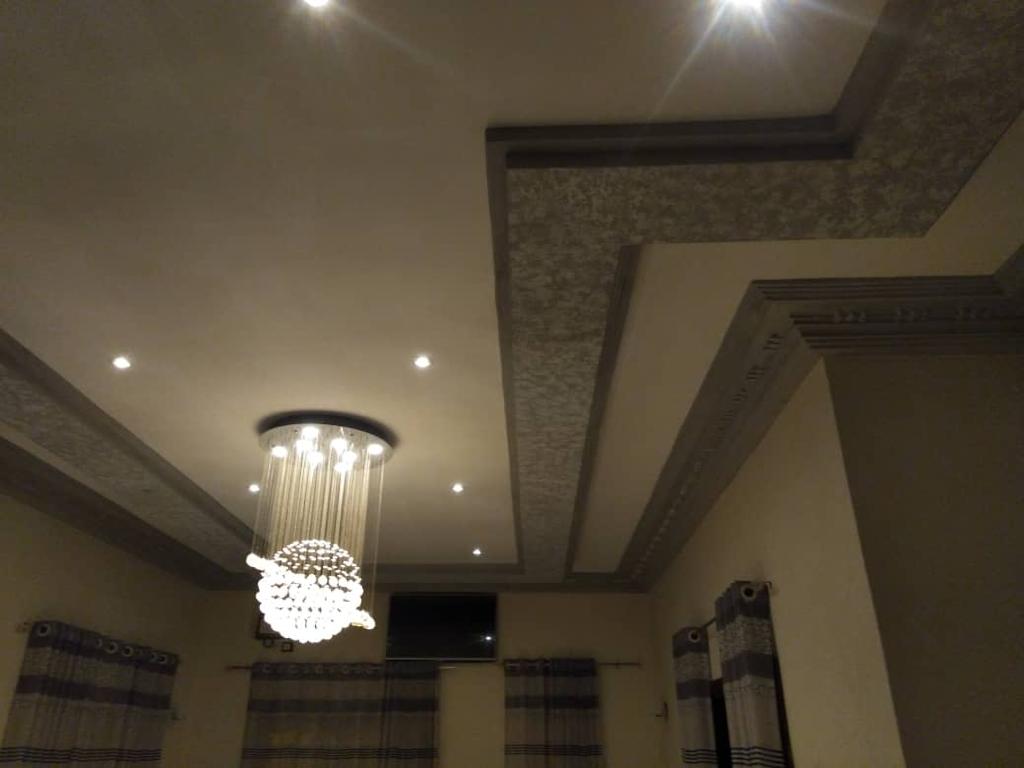 VILLA DUPLEX MODERNE R+2 DANS ZOPAH ( BENIN)