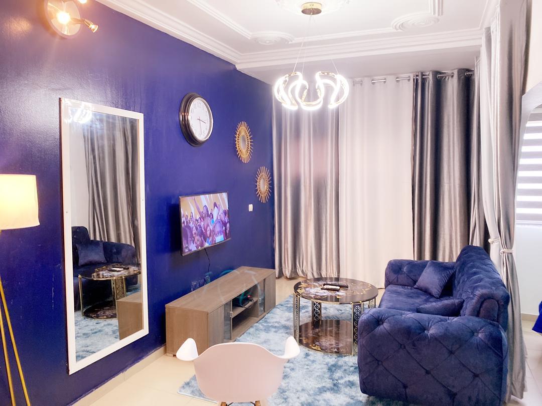 Jolie studio meublé disponible à angré CGK Jolie studio meublé disponible à angré CGK