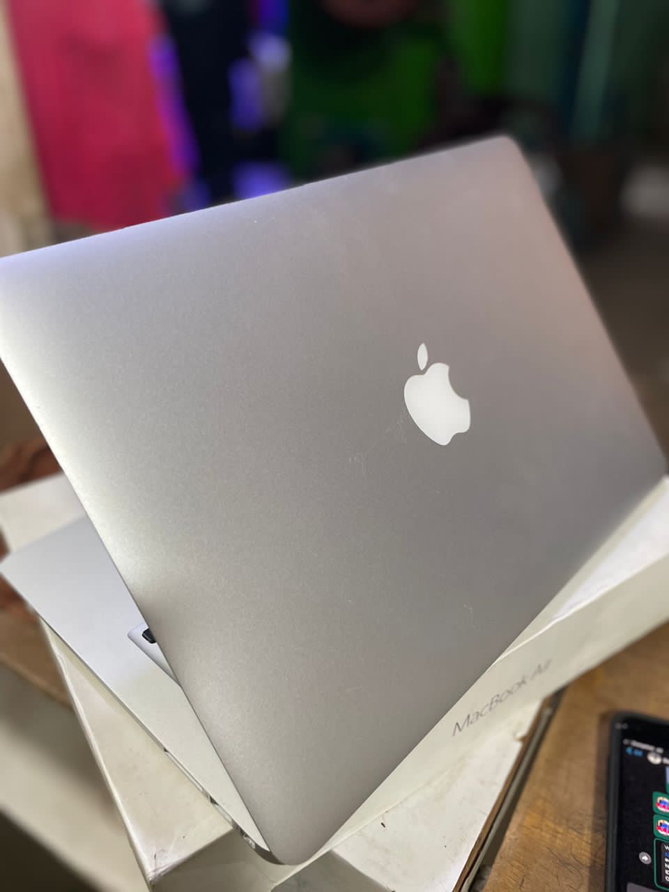 ordinateur portable MacBook air 2014 capacité 256 gigas ram 8