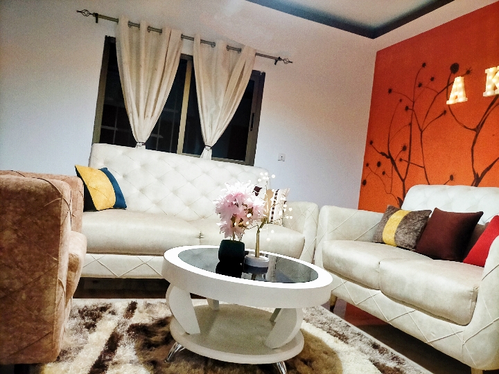 Résidence de 2 pièces Haut standing meublée à angré nouveau chu