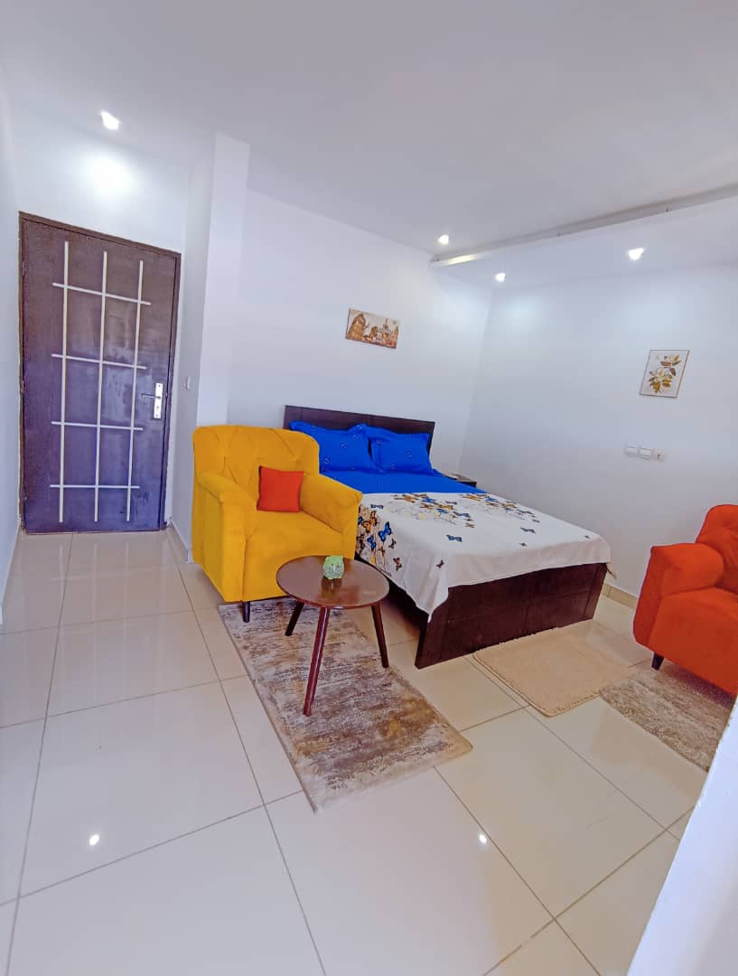 Jolie studio disponible à la cité Nawa de yopougon