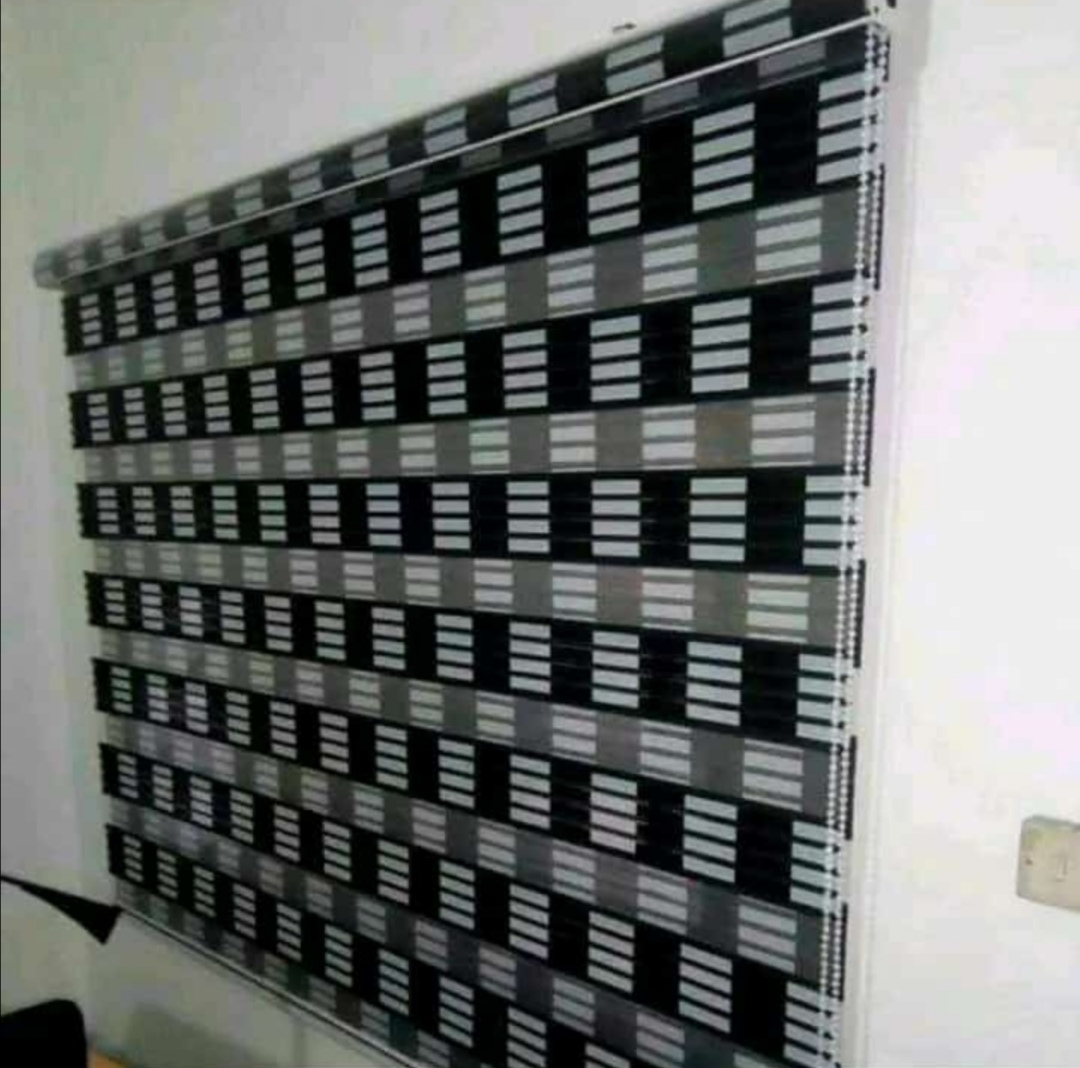 Stores Fabriquées sur mesure