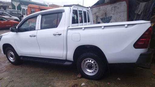 Toyota Hilux 4WD 2019