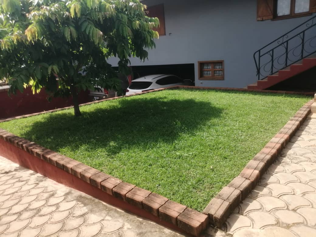 VENTE: VILLA - YAMOUSSOUKRO