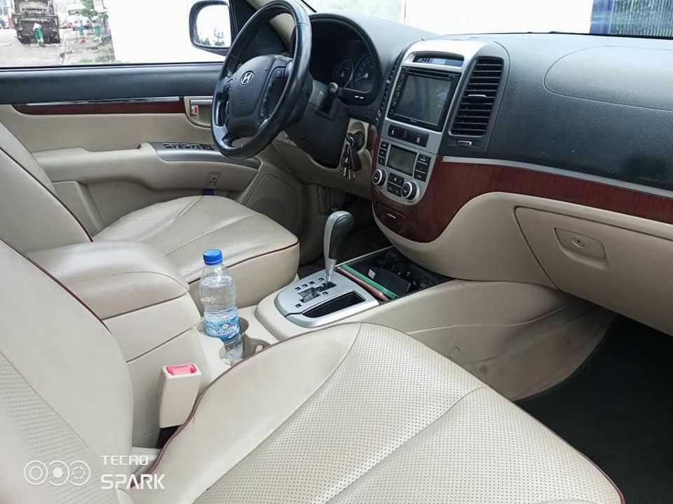 Hyundai Santa FE