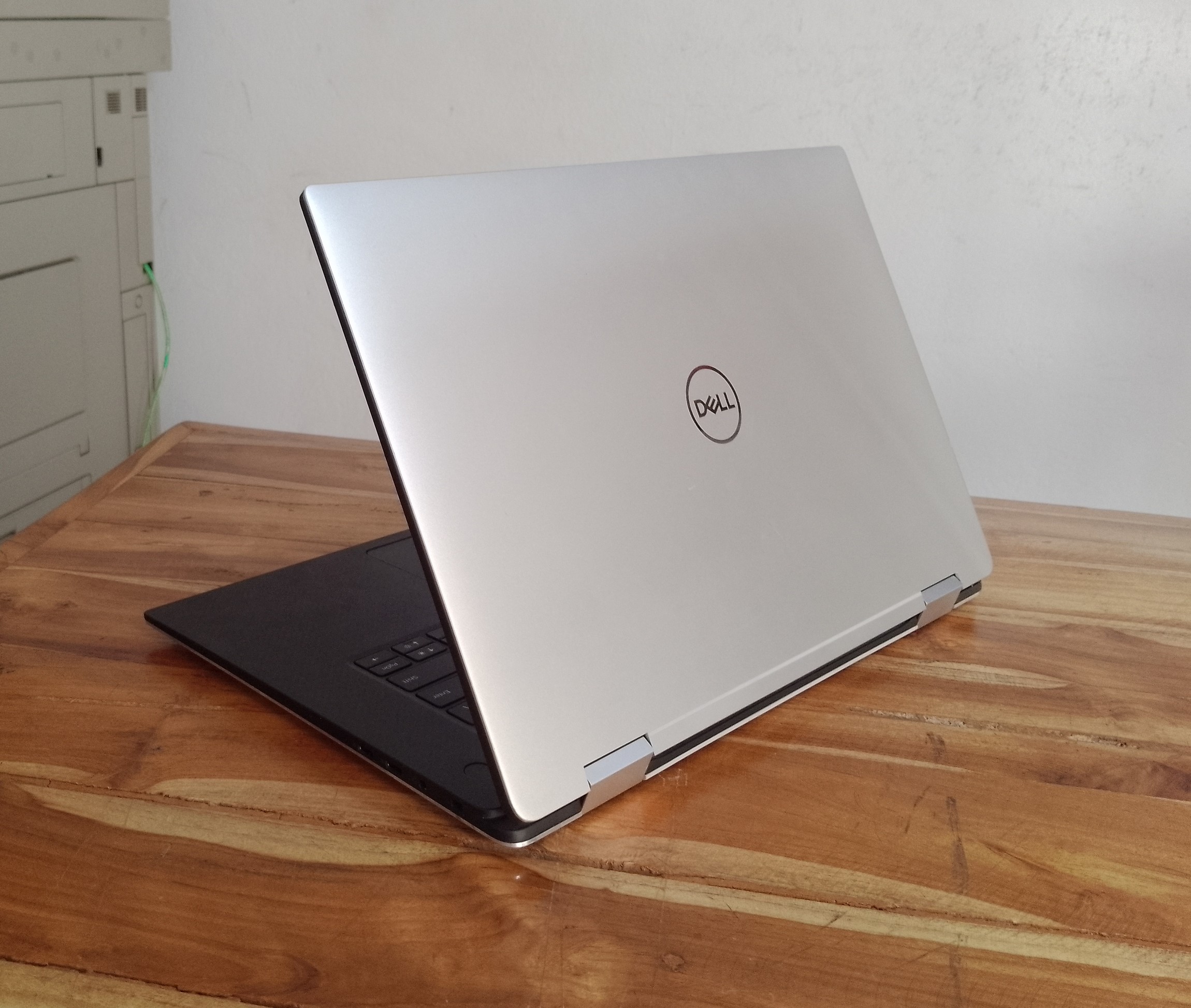 PC pliable à 360° DELL Core i7 - dédiée 4 Go