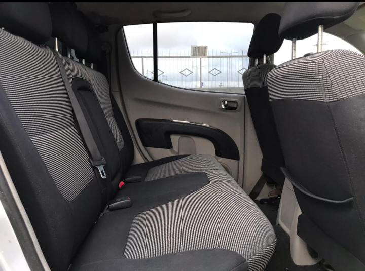 Mitsubishi L 200 2008