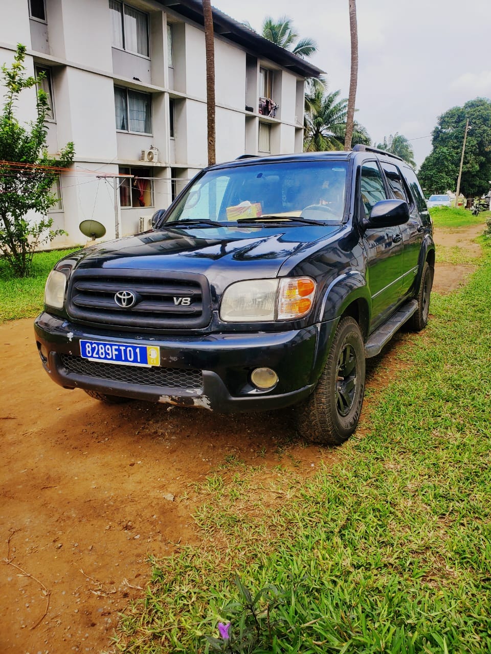 TOYOTA LAND CRUISER