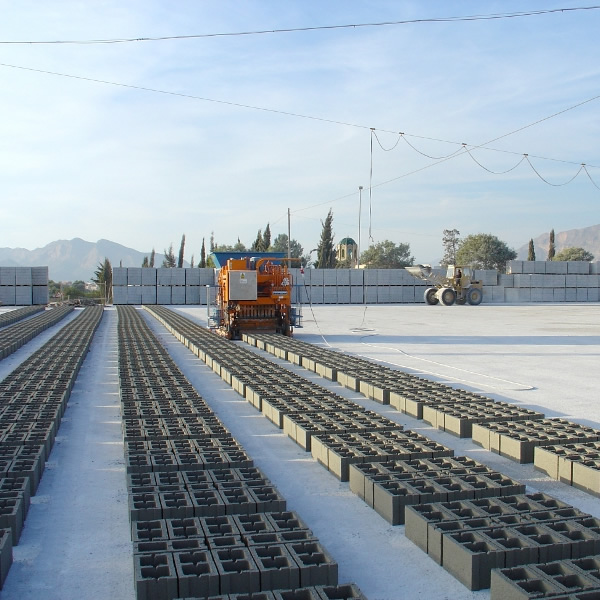 Pondeuse de brique semi-automatique OTT 5.1 SA