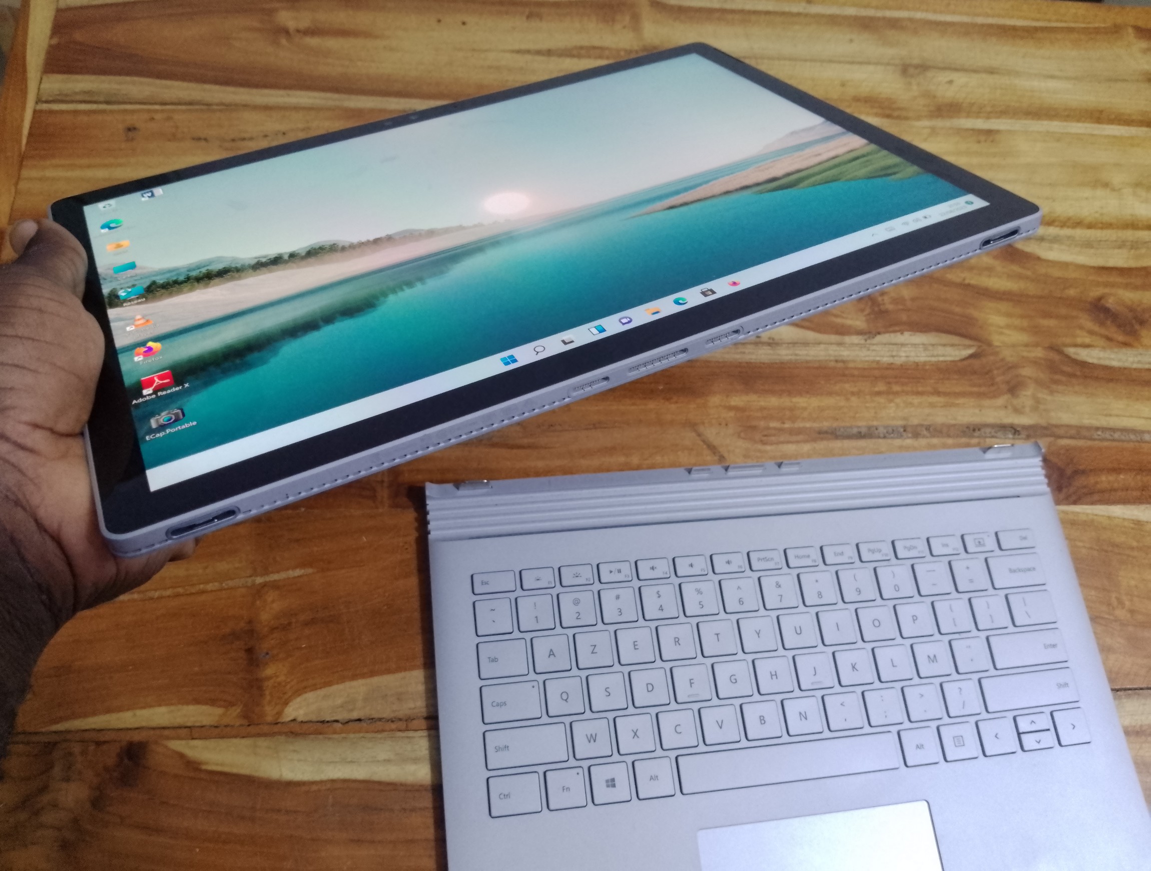 PC Microsoft Surface Book - Core i7 (convertible en tablette)