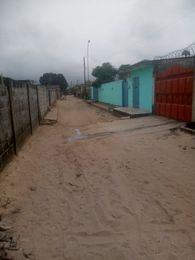 PARCELLE A LA RAFFIENERIE