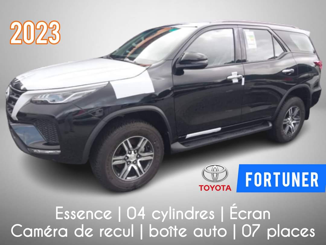 TOYOTA Fortuner