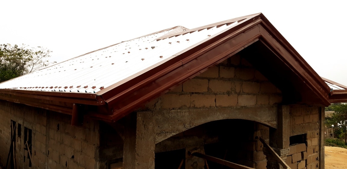 tôles bacs tuiles ondulées lisse aluminium socatral aluzinc metrobond et charpente