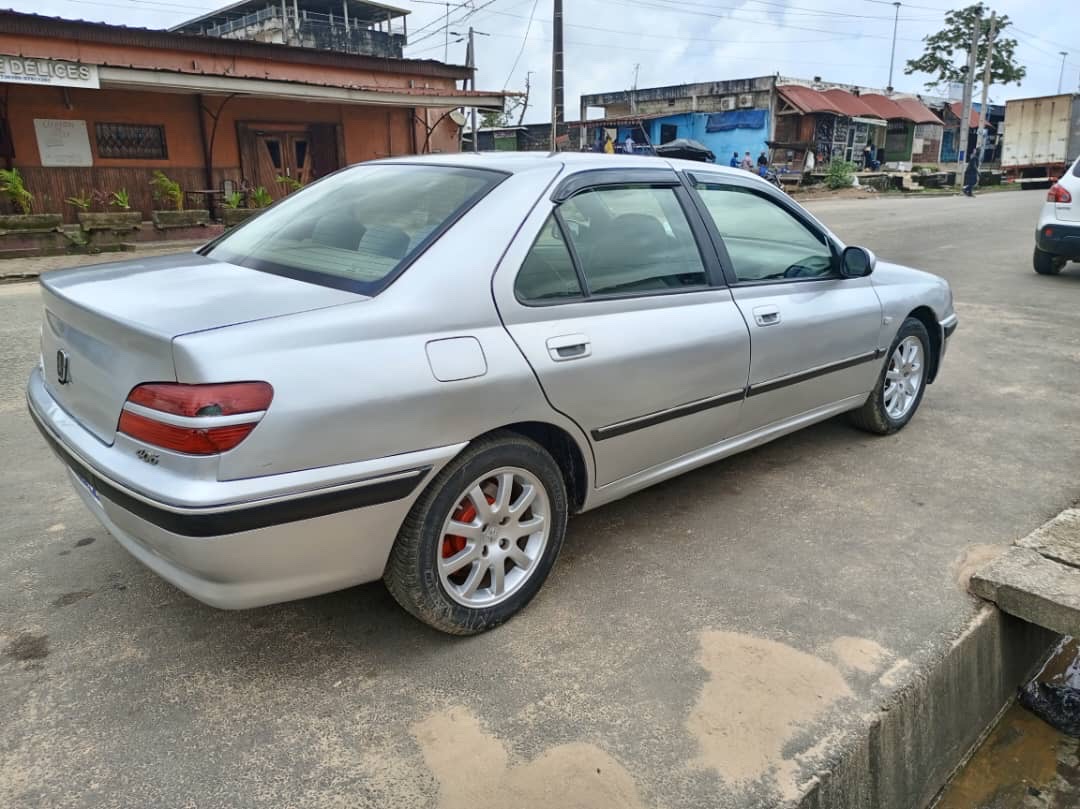PEUGEOT 406