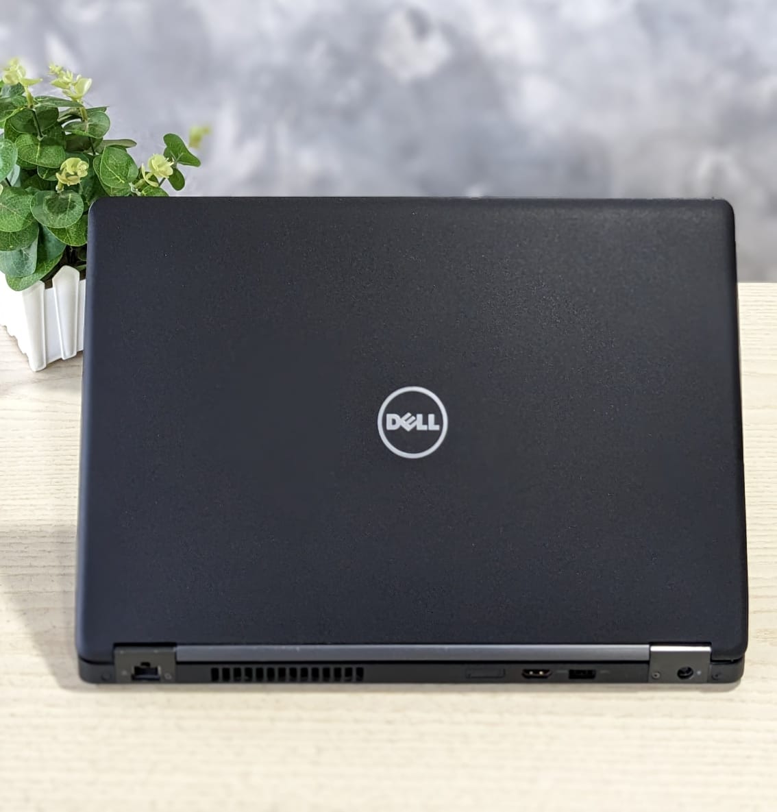 DELL LATITUDE Core i5 8eme Génération-Autonomie 6heures