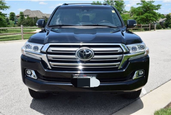 2019 Toyota land cruiser AWD GCC SUV