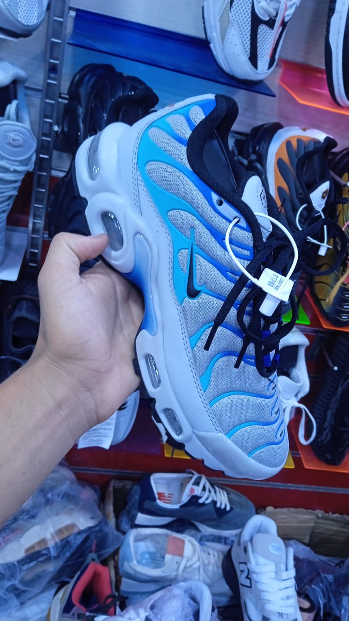 Nike Air Max Plus