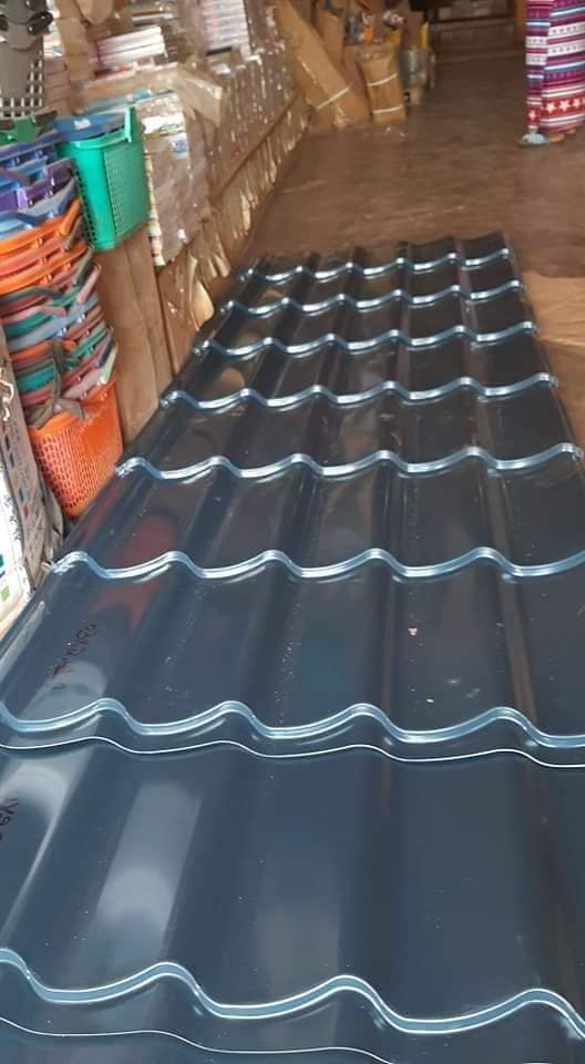 GRANDE SOLDE tôles bacs tuiles ondulées lisses accessoires aluminium socatral aluzinc GRANDE SOLDE tôles bacs tuiles ondulées lisses accessoires aluminium socatral aluzinc