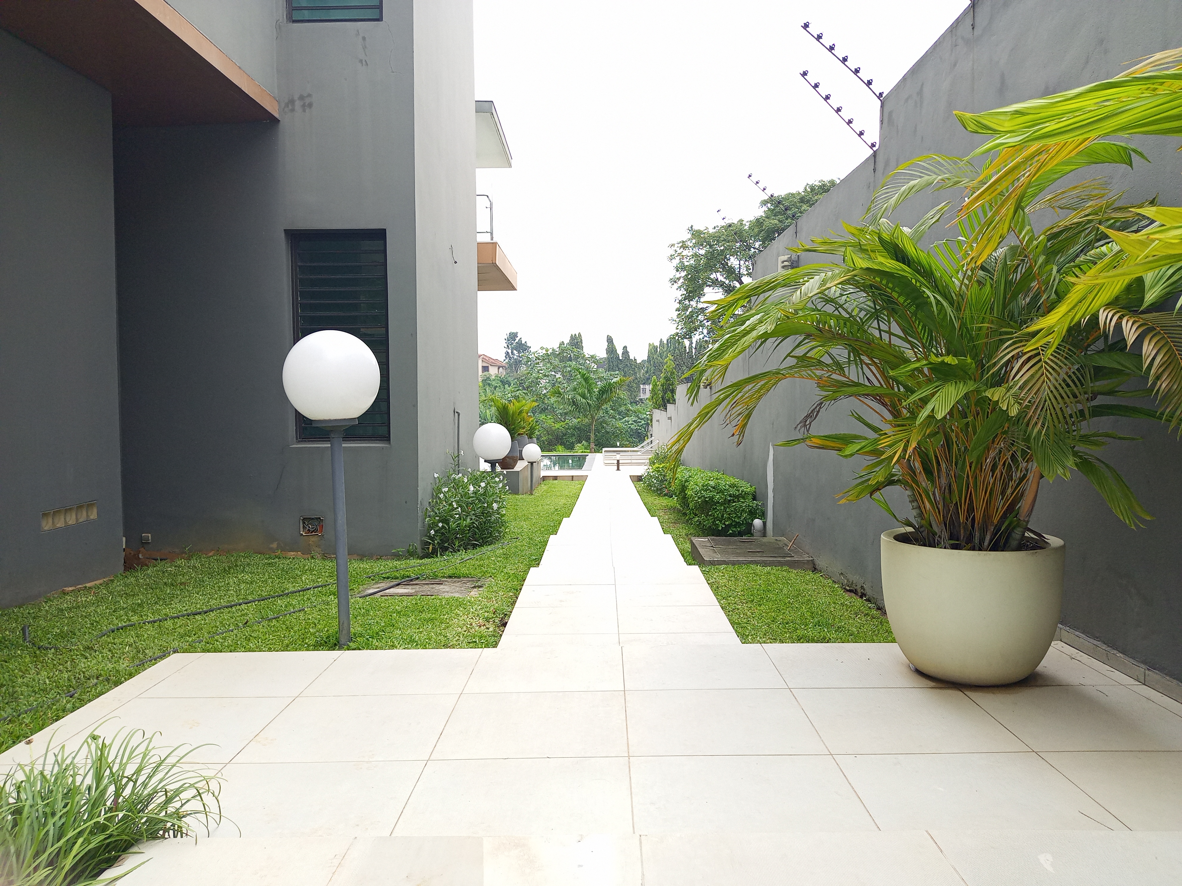 TRIPLEX A VENDRE A COCODY