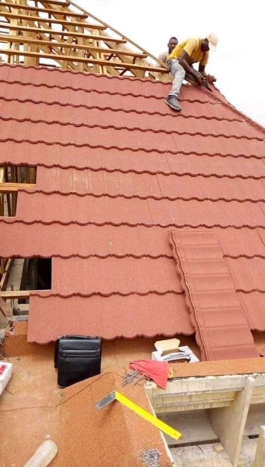 tôles bacs tuiles lisses ondulées accessoires aluminium socatral aluzinc metrobond charpente