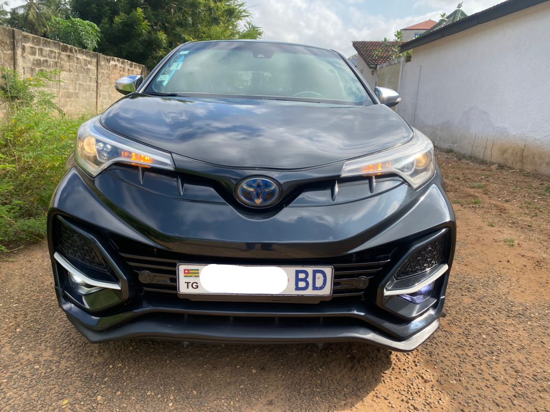 TOYOTA CHR 2018 modifiée 2022