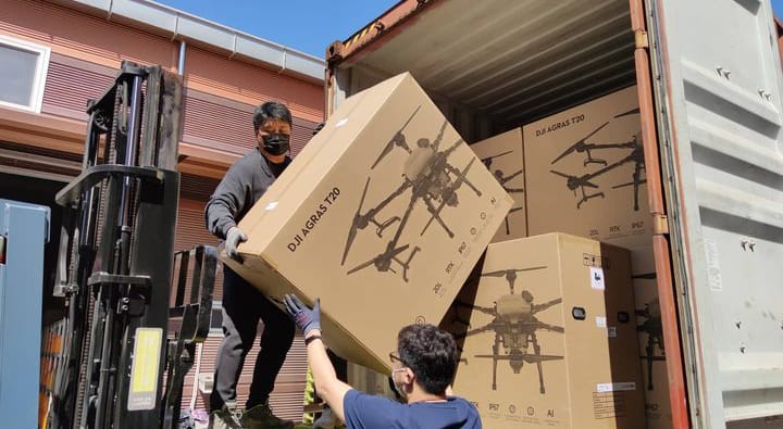 DJI Agras T10/ T16/T20/T30/T40 Agricultural Spraying drones (DJI AGRAS DRONES)