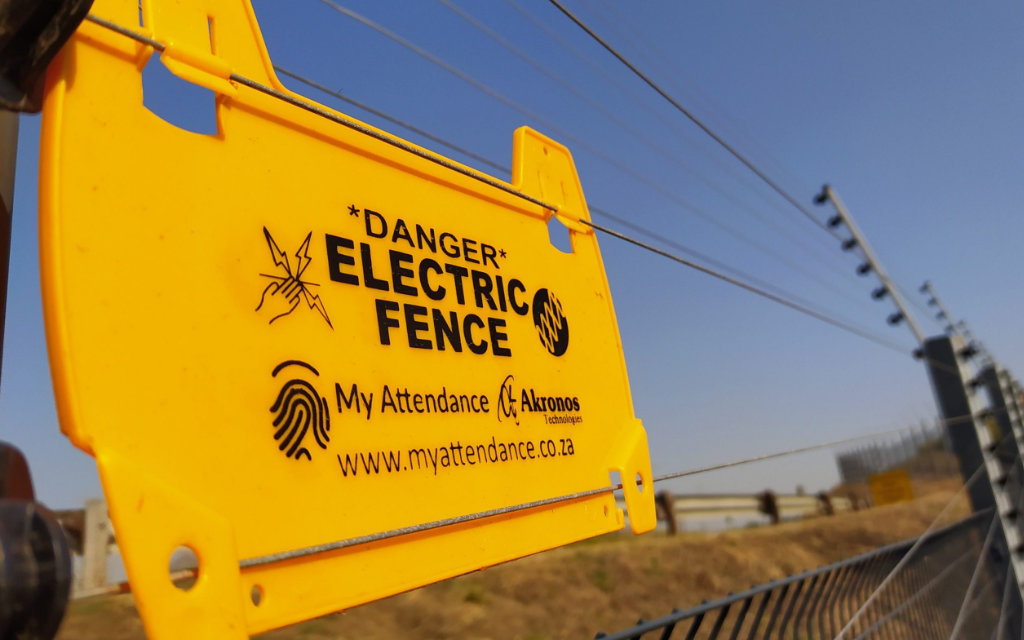 ZAS TECHNOLOGIE (caméra vidéosurveillance, portail motorisé, clôture électrique etc....) ZAS TECHNOLOGIE (caméra vidéosurveillance, portail motorisé, clôture électrique etc....)