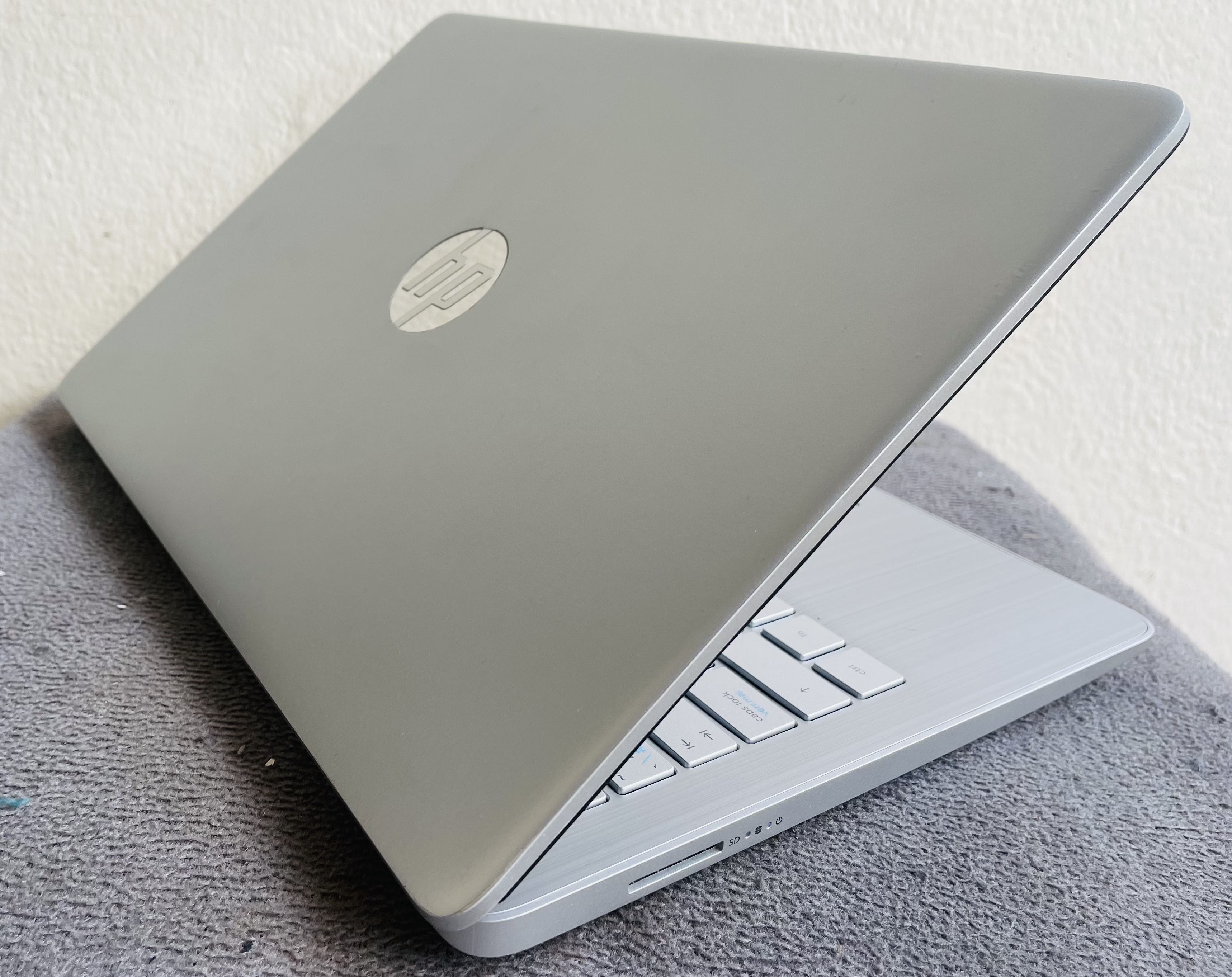 Hp 14 core i3 11Th Gen/ 8 Go RAM/ 512 Go SSD