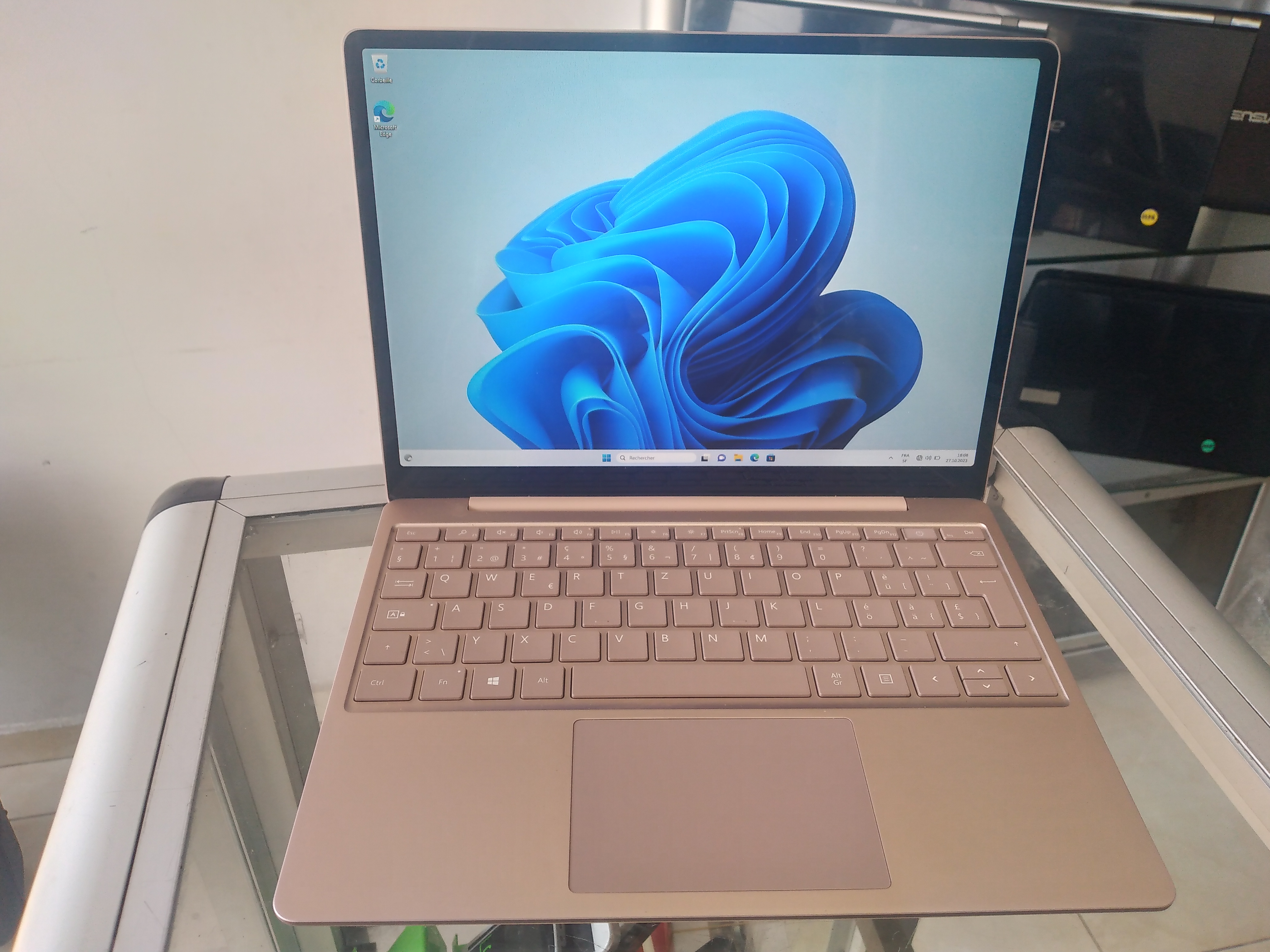 Surface Laptop Go 2 Core i5 10th Gén.