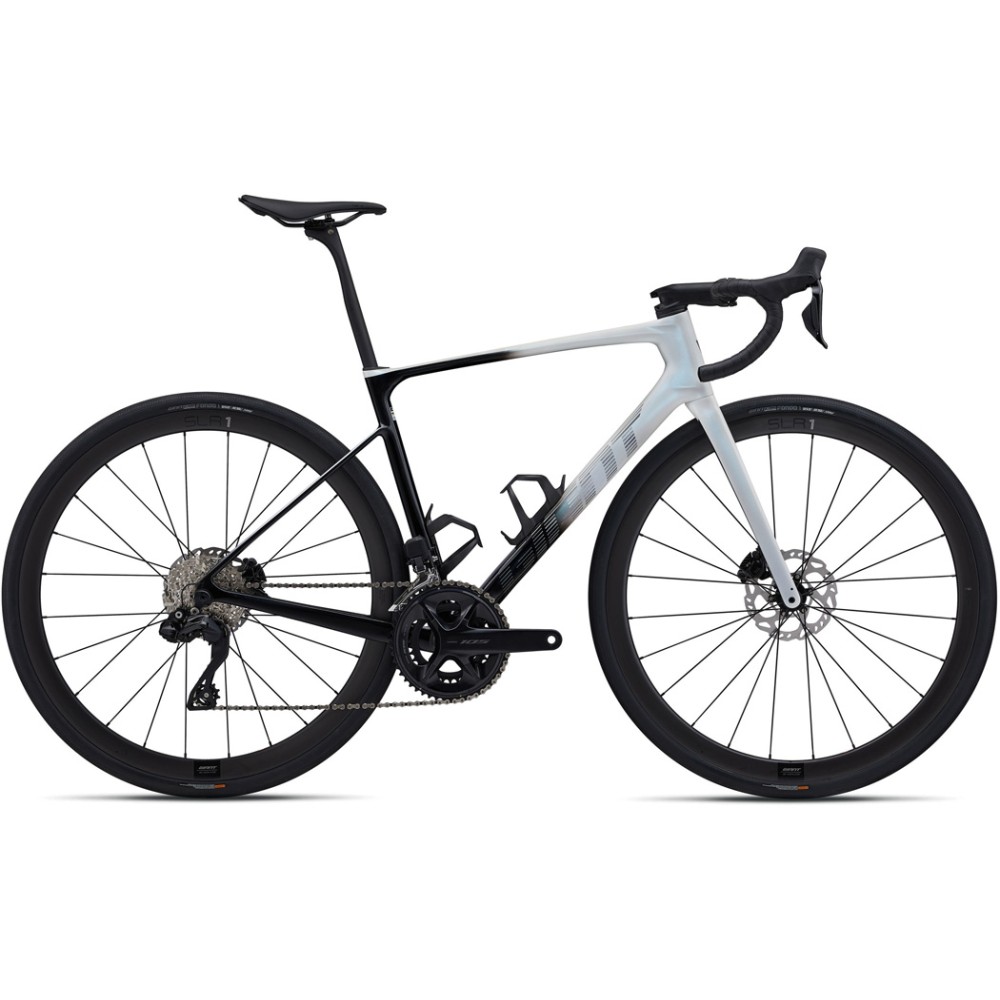2024 Giant Defy Advanced Pro 1 Road Bike (PIENARBIKESHOP) 2024 Giant Defy Advanced Pro 1 Road Bike (PIENARBIKESHOP)