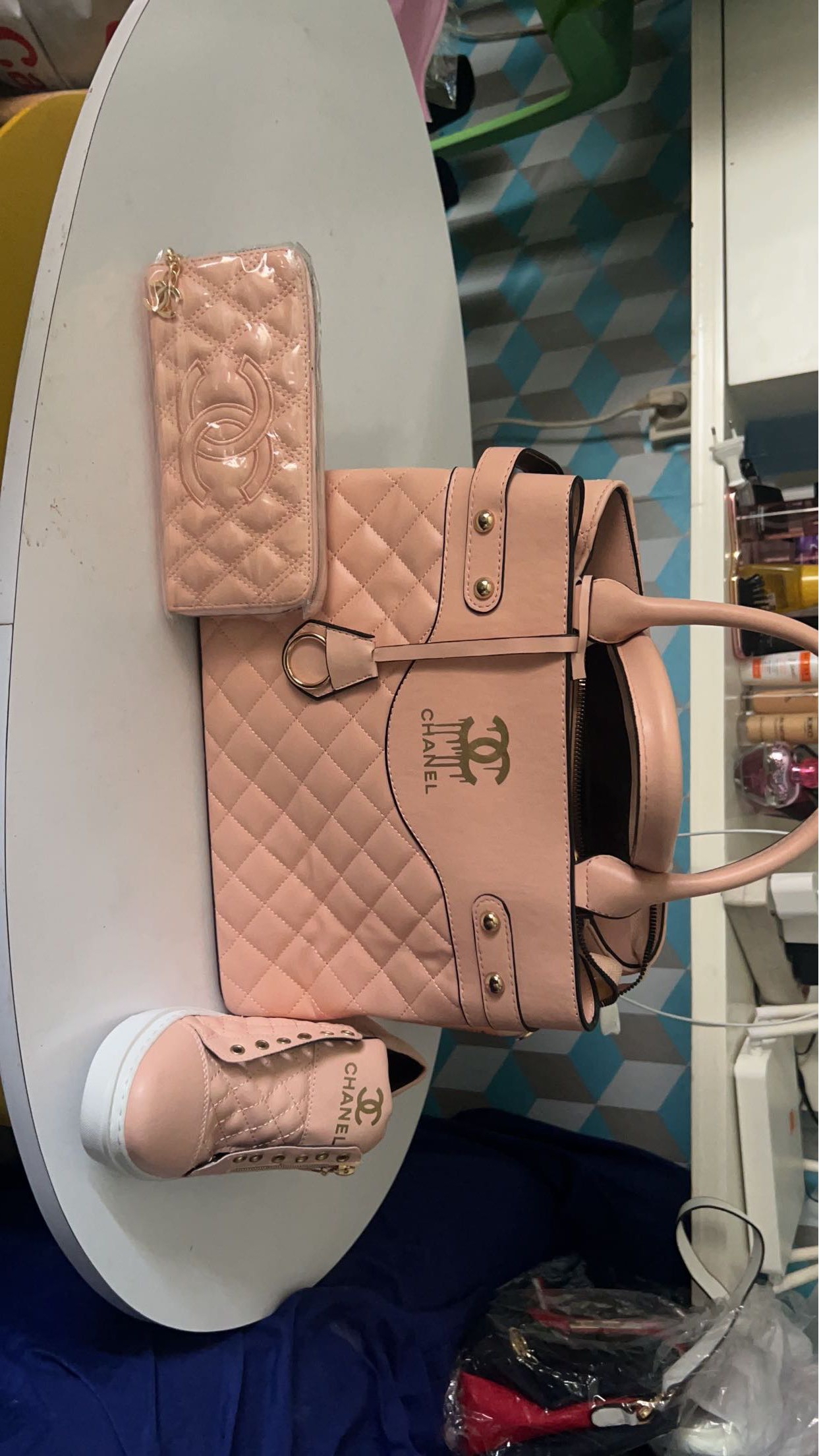 ensemble sac/chaussures / et portefeuille